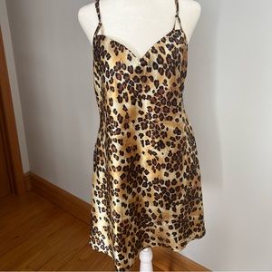 Vintage Cheetah Print Slip on
